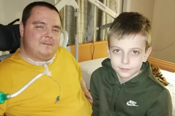 Paweł 36 lat, Kraków po ciężkim wypadku od 11 lat pozna normalną!