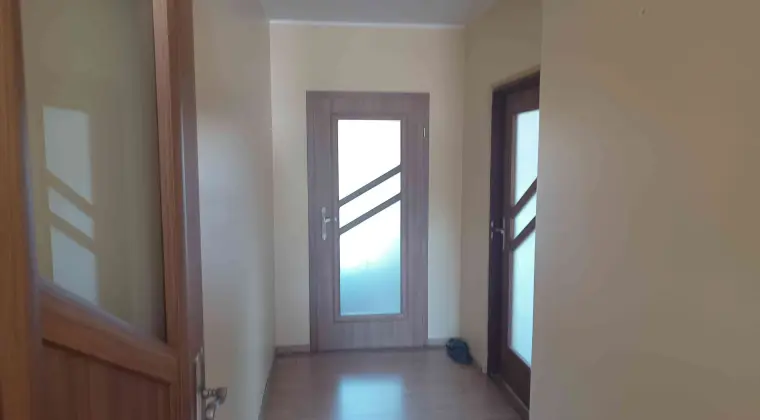 DOM WOLNOSTOJĄCY Z WARSZTATEM