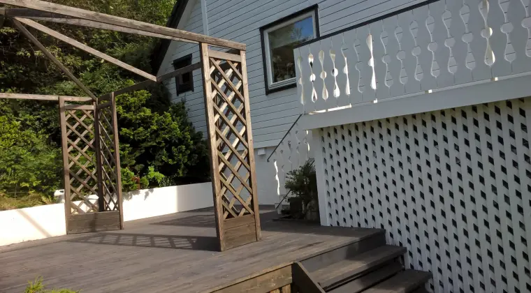 Malowanie Elewacji / Dachów / Mycie Elewacji / Domów - Natryskowo / tradycyjnie