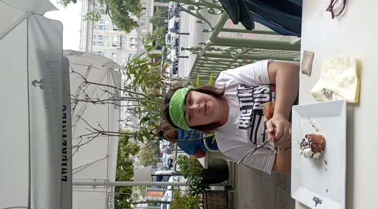 Szukam przyjaciela co mi ręke poda...