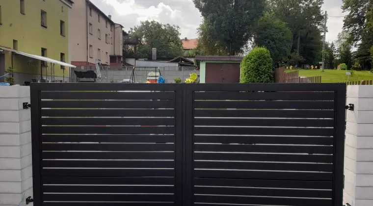 Bramy, Ogrodzenia, Balustrady Kute Oraz Nowoczesne