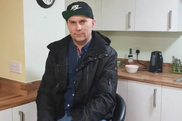 Mężczyzna szuka kobiety