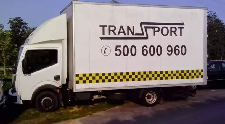 Bagażówka Gdańsk Taxi Bagażowe , Przeprowadzki Mieszkań Transport Montaż mebli biurowych .