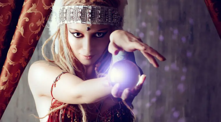 Wróżka online - Wróżenie z kart przez telefon - Wróżby Pomoc Psychoterapia - Tanio i Skuteczenie