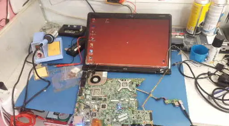 Oferuję usługi komputerowe i doradztwo.Pomoc zdalna