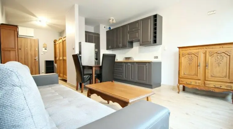 Do wynajęcia piękny, nowy apartament w samym centrum Starego Miasta.