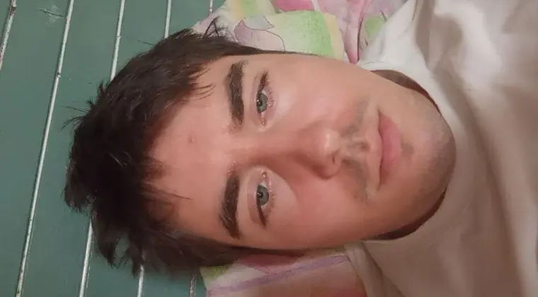 Młodszy dla starszej