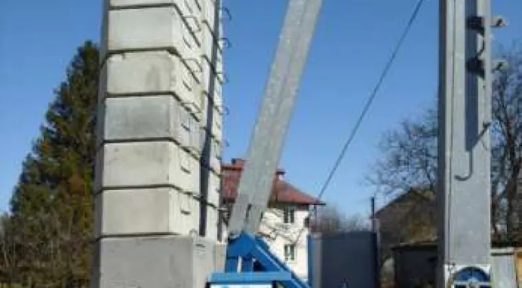 Edilgru 32 - żuraw szybkomontujący
