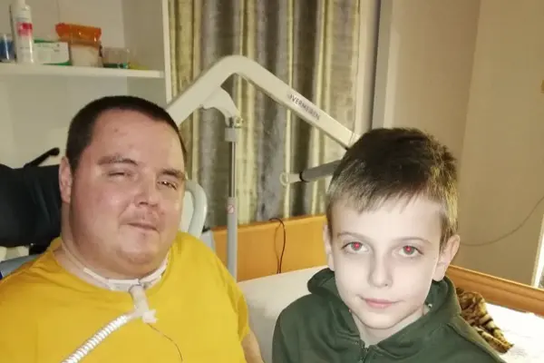 Paweł 36 lat, Kraków po ciężkim wypadku od 11 lat pozna normalną.