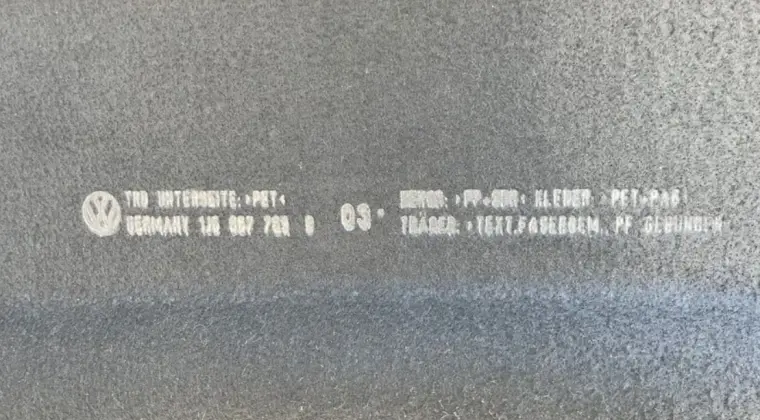 Półka bagażnika VW golf 4