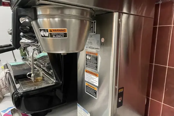 profesjonalny ekspres przelewowy BUNN