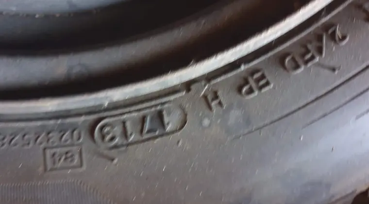Felgi do Toyota MR2 4 szt. z oponami