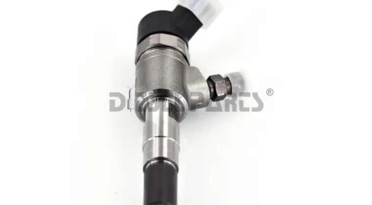 Wtryskiwacze Wtryski1,9 dci 120 koni 8200100272, 0445110110