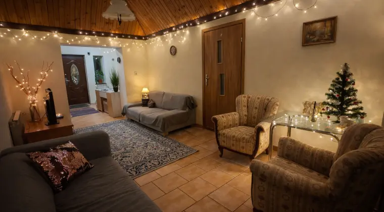 Hostel Arkobaleno – idealny przystanek przed Warszawą (Marki, trasa S8)