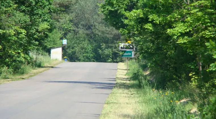 Sprzedam działkę budowlaną plus przyległy teren leśny
