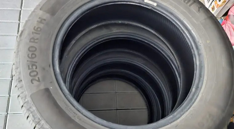 Sprzedam opony letnie firmy Continental 205/60/ R 16