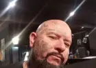Mily facet cały w tatuażach, spotka się kilka razy w miesiącu z miłą panią  :)