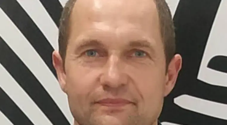 Ich suche eine Frau, ich bin 42.