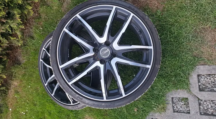 Felgi do Toyota MR2 4 szt. z oponami