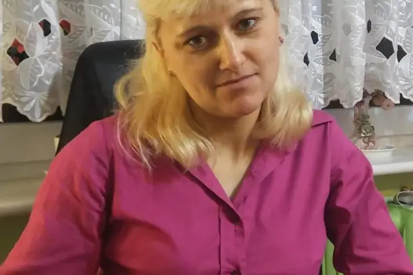 47 latka z Berlina pozna przystojnego mężczyznę.