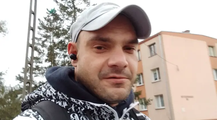 Poznam kobietę (wierna.szczera. Nie pijąca alkoholu,z poczuciem humoru) są tu takie..?