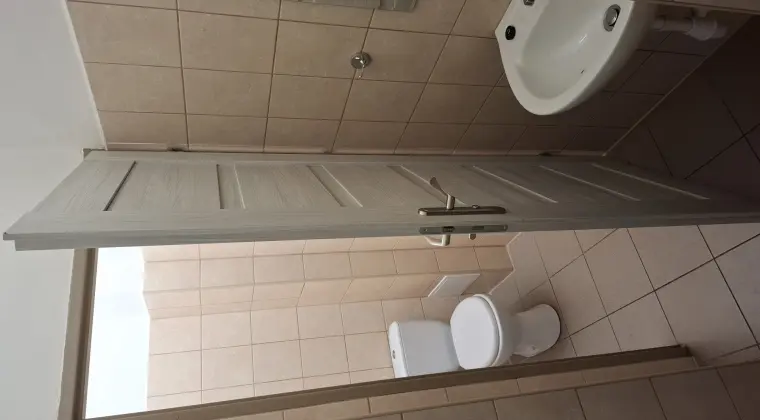 Lokal użytkowy 48,4 m2 przy Rynku, Nowa Kamienica, Witryna, Parter