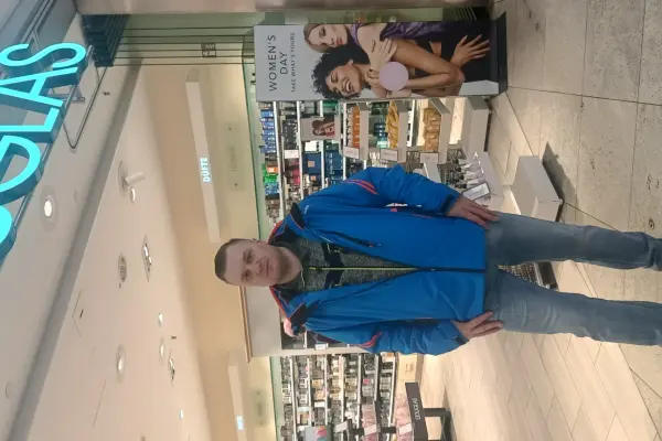 Przystojny, spokojny 40 latek pozna spokojną dziewczynę.