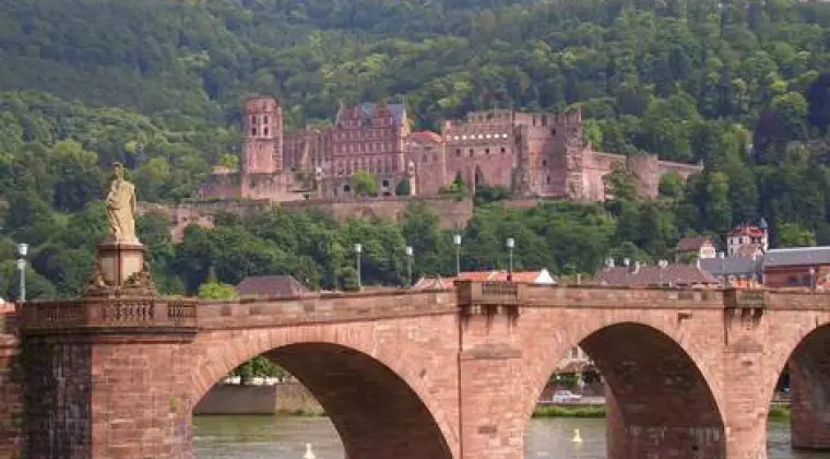 Uczy się niemiec w Heidelberg, Niemcy