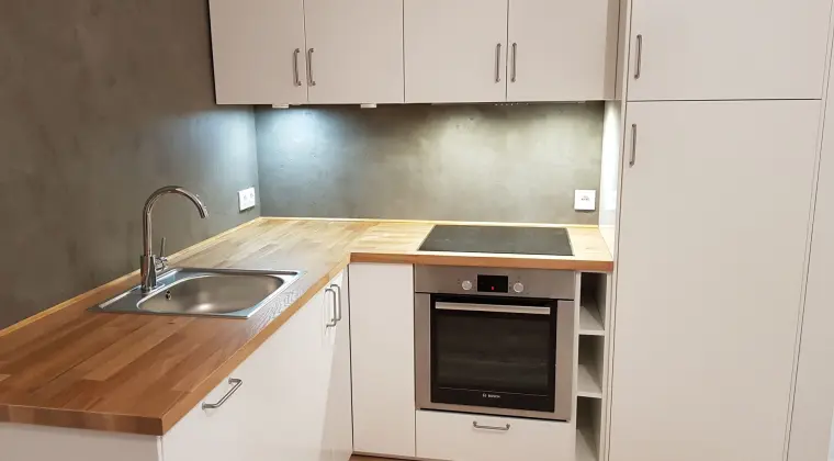 Montaż mebli z paczek np. IKEA, BRW, AGATA, Castorama.