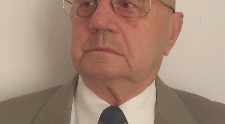 Jestem seniorem w seperacji.