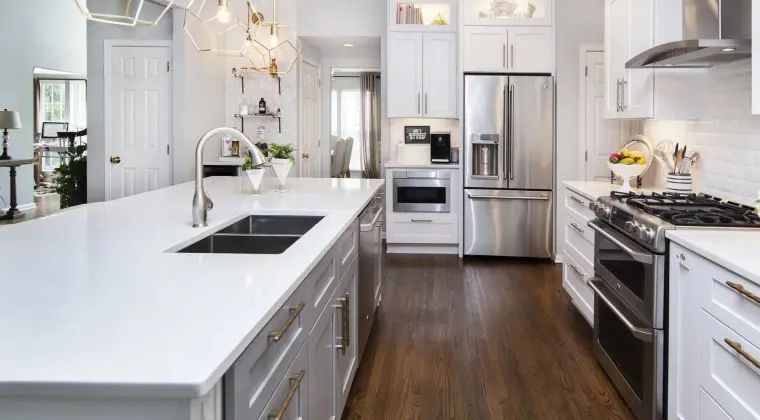 Solid Wood Kitchen Cabinets and High-Quality Countertops | Chicago