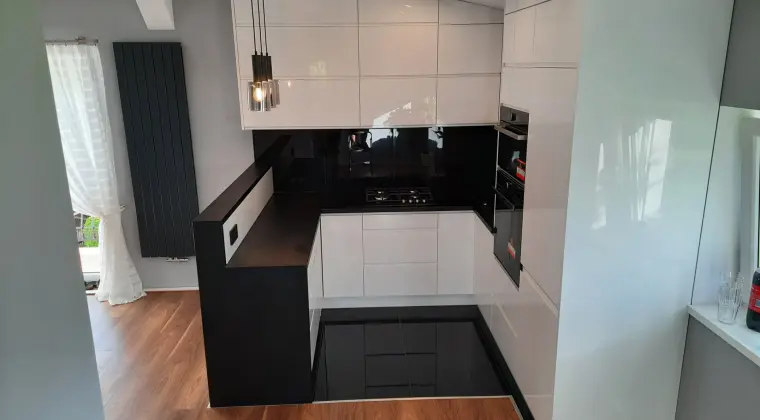 Meble na wymiar od projektu po realizacje