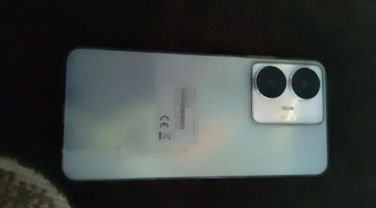 Na sprzedaż Realme c55 zablokowany przez operatora Plus był wzięty na raty