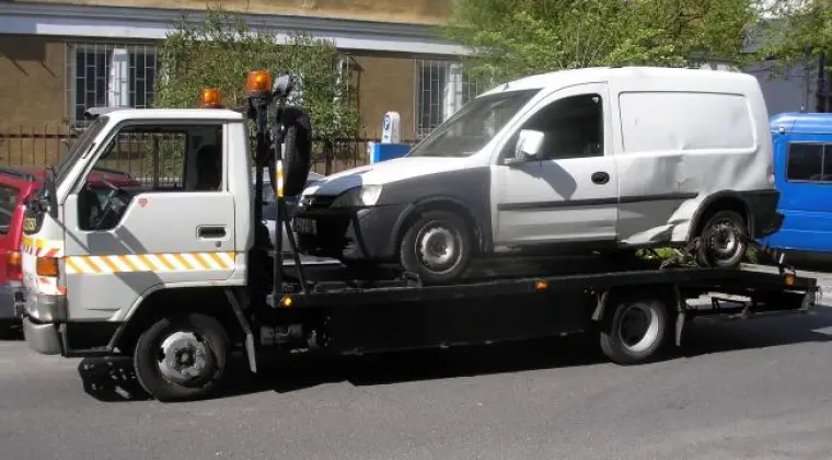 pomoc drogowa warszawa mokotow