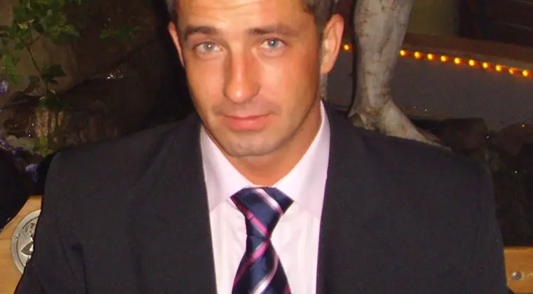 Złota rączka poszukuje pracy płytkarz,kamieniarz 30 lat praktyki !!!