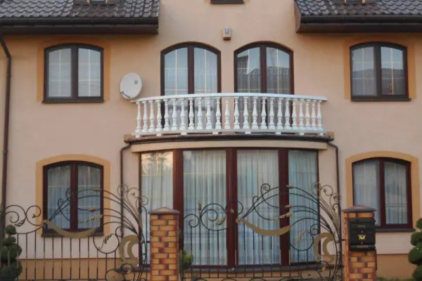 Rozpocznij Biznes z Tralkami i Balustradami – Unikalna Oferta!