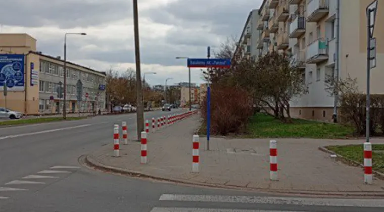 Przytulny pokój z oddzielną kuchnią w Warszawie na Woli