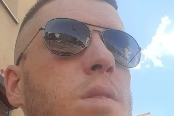 Szukam Pani zdecydowanej Najlepiej jeszcze dzis