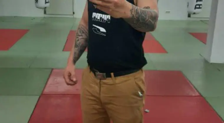 Szukam miłej uczciwej dziewczyny