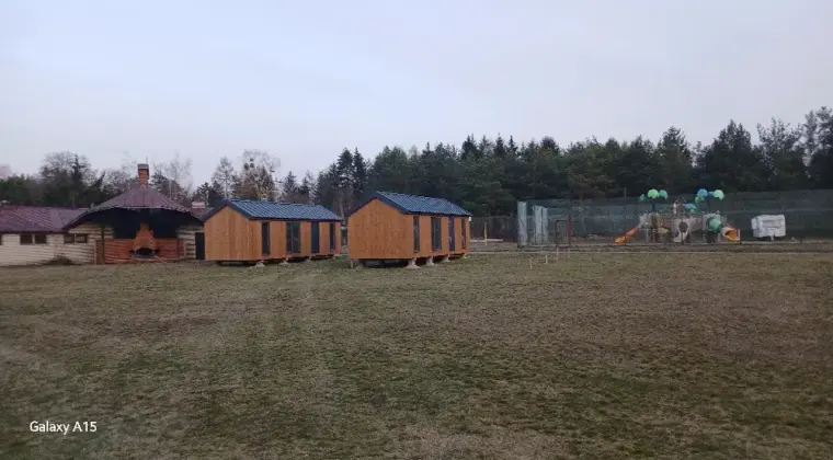 Domki i mieszkania wypoczynkowe na Mazurach w miejscowości Krzyże