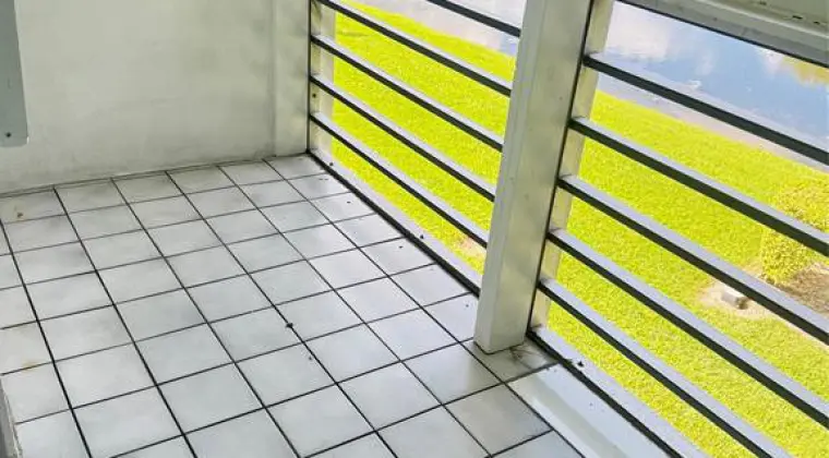 Rented by owner - no fees.