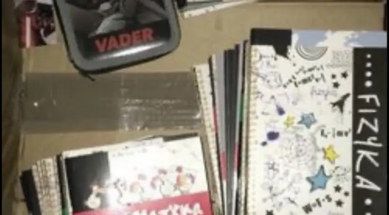 Piórnik Star Wars Vader + 46 zeszytów 60 kartkowych