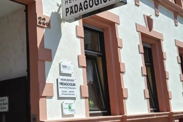 Uczy się niemiec w Heidelberg, Niemcy