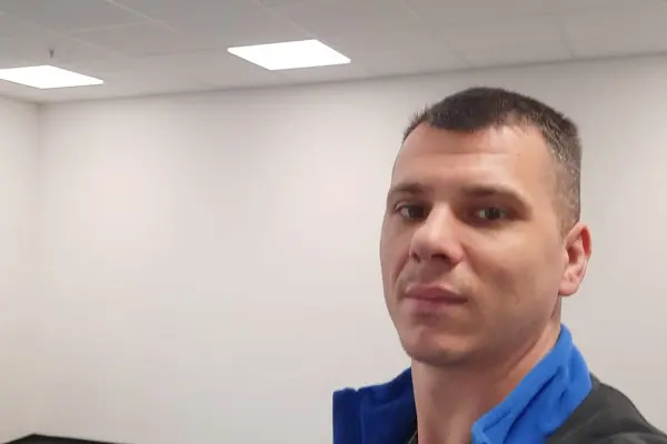 Szukam miłej uczciwej dziewczyny