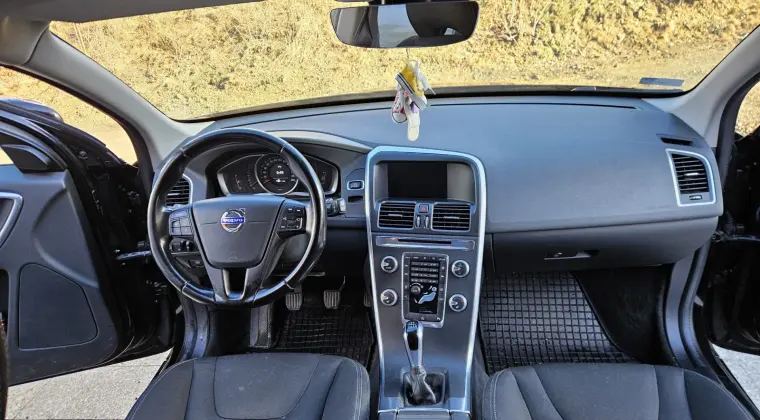 Volvo XC 60 D4 Drive-E Kinetic