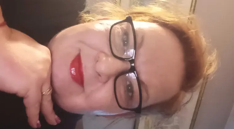 Opiekunka poszukuje  pracy
