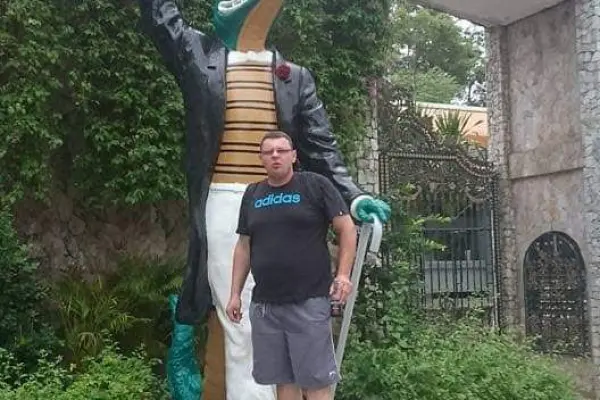 Poznam gotowa zamieszkac  w Belgii  cel stały  zwiazek