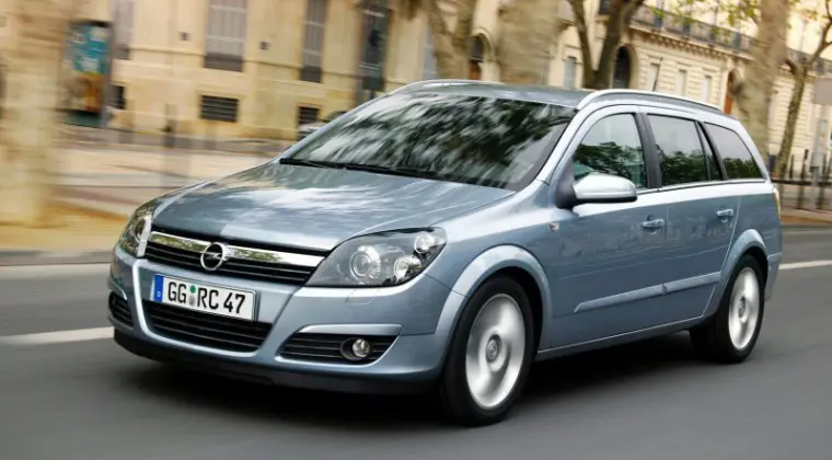 WYNAJEM TAXI – OPEL ASTRA H – 49 PLN / DZIEŃ