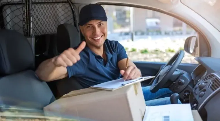 Przesyłki Kurierskie Krajowe i Międzynarodowe