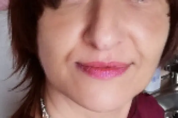 Poszukuję pracy jako opiekun, pomoc domowa, pokojówka
